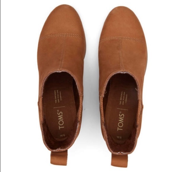 Toms Everly (Chelsea) Booties - Size 6 - Picture 4 of 6